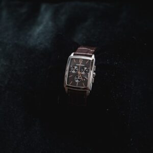 Elegant Rose Gold Timepiece